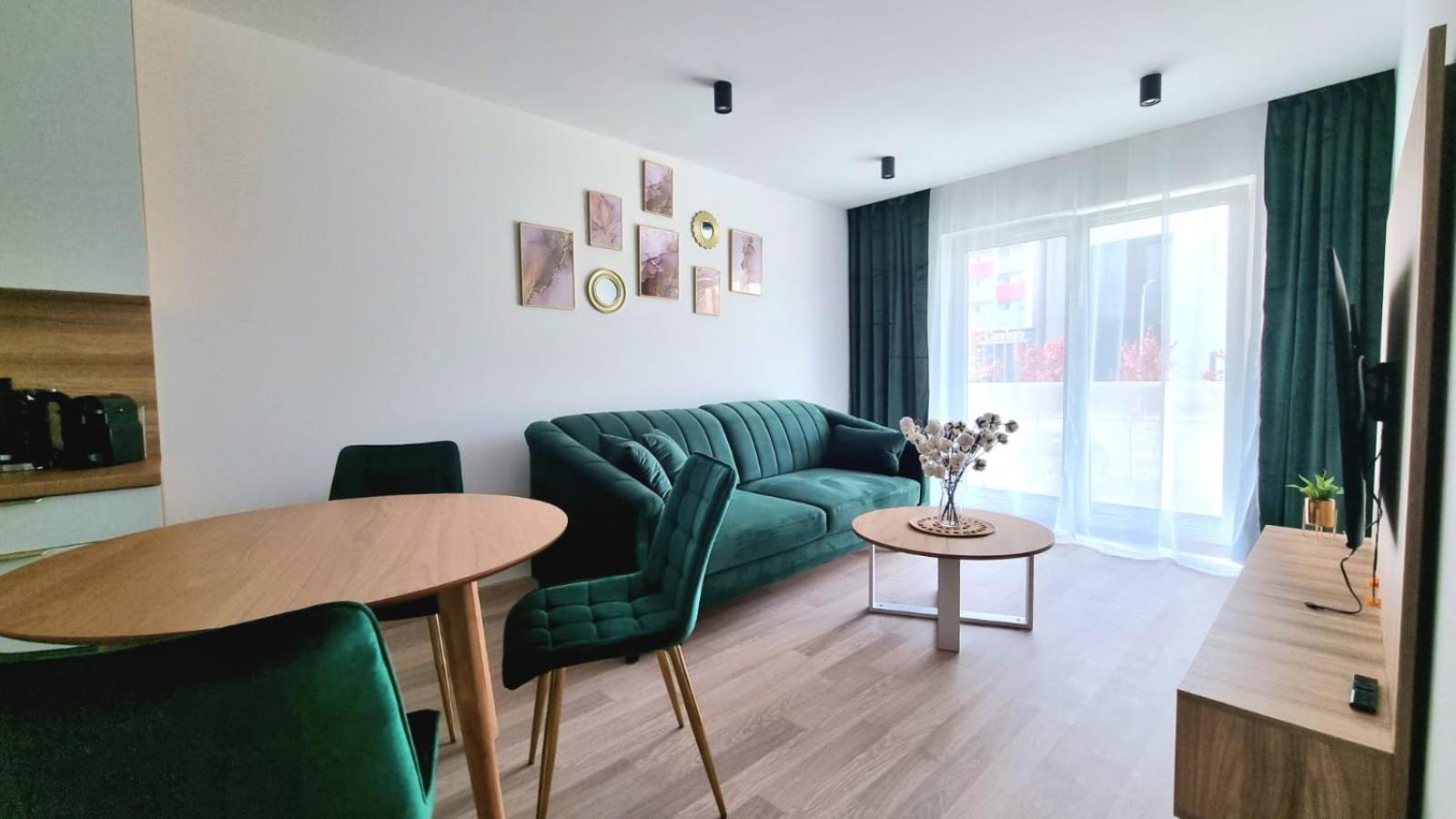 Nook Nook Apartments Bytkowska 103 카토비체 객실 사진